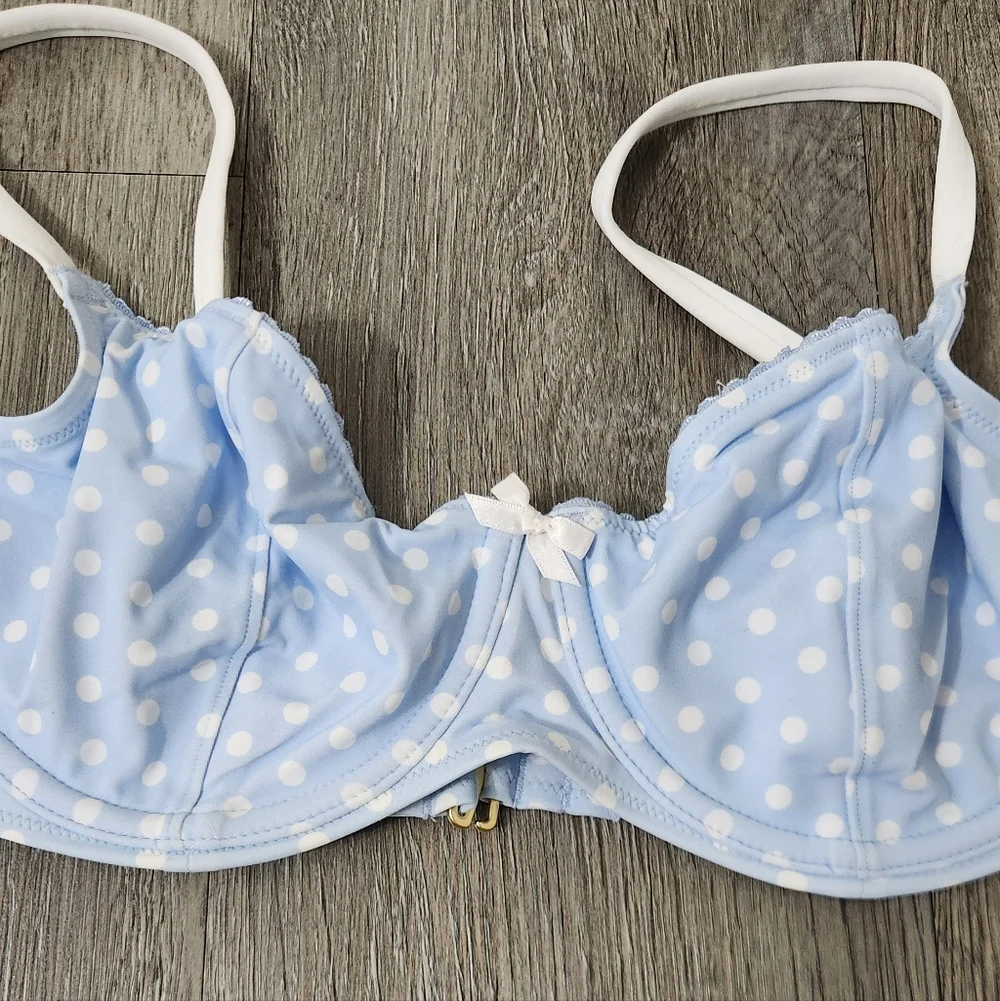 Frankies Bikinis light blue